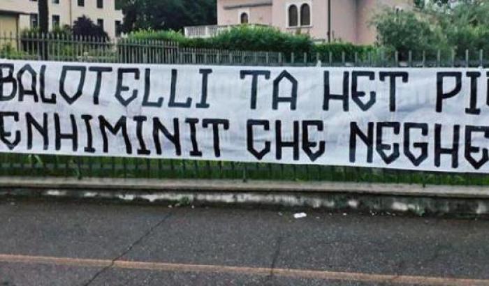 Balotelli attaccato da Forza Nuova: "Sei più stupido che nero"