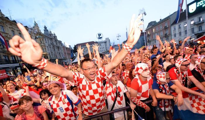 In Croazia si celebra la vittoria sull'Argentina: "Modric fa Messi"