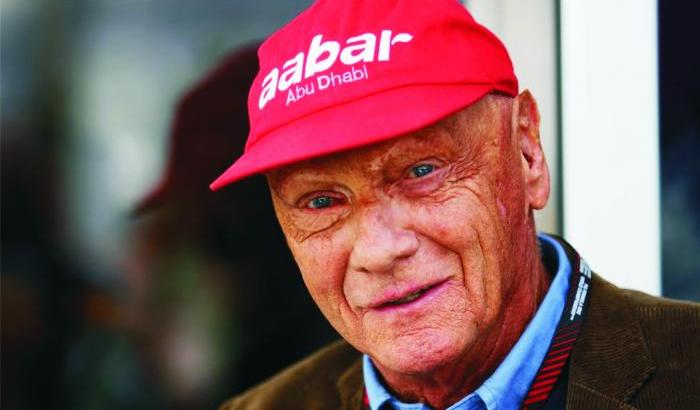 Niki Lauda in condizioni molto gravi dopo il trapianto di un polmone