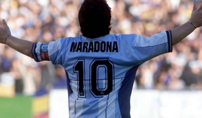 Asta benefica: maglietta Maradona a 55mila euro