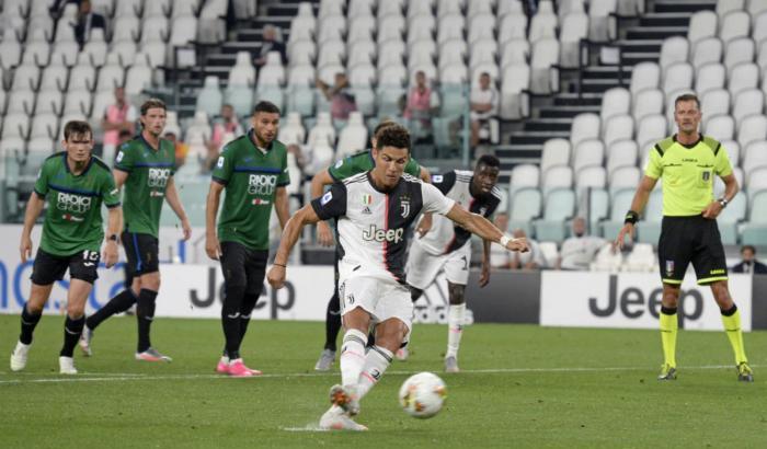 Juventus-Atalanta termina 2-2: Cr7 risponde a Zapata e Malinovskyi