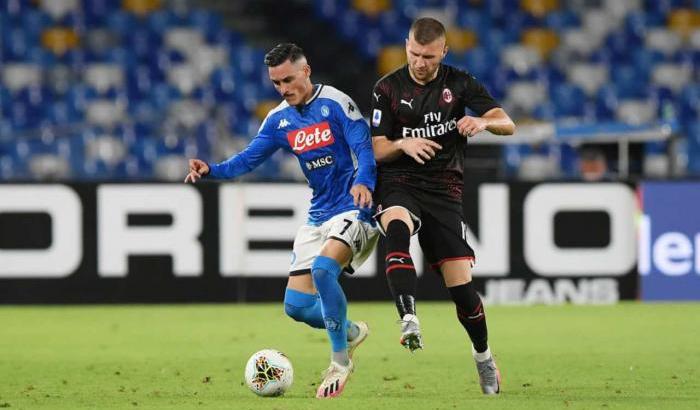 Pari e spettacolo al San Paolo: tra Napoli e Milan finisce 2-2
