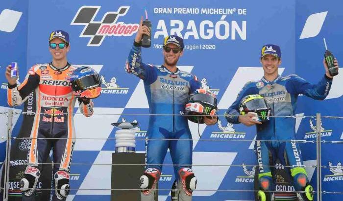 MotoGp, Alex Rins con la Suzuki vince ad Aragon, Mir nuovo leader del mondiale