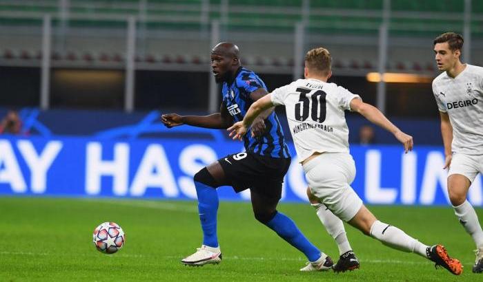 Inter Borussia M'Gladbach 2-2: i nerazzurri la riprendono sul finale