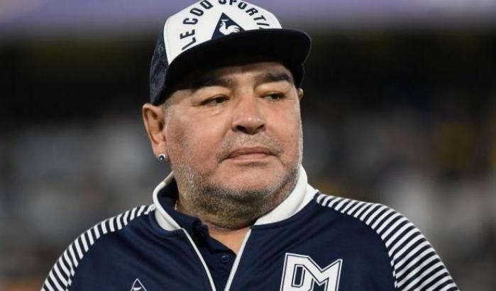 Maradona verrà operato al cervello per un ematoma