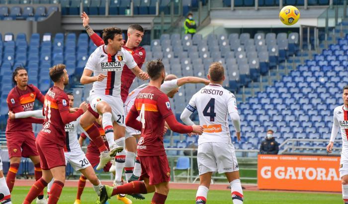 La Roma vince in casa 1-0 con il Genoa e guadagna i tre punti fondamentali per la corsa Champions.