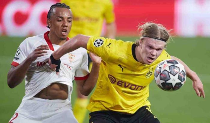 Finisce 2-2 tra Siviglia e Dortmund: passano i tedeschi