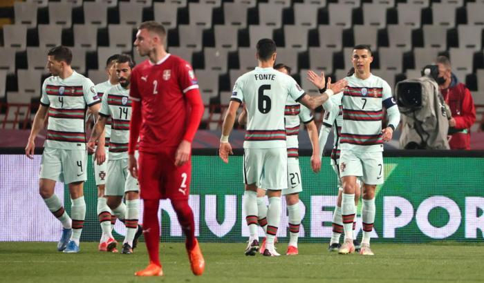 Pari Portogallo con gol fantasma, tris Turchia, vince l'Olanda: i risultati delle qualificazioni ai mondiali
