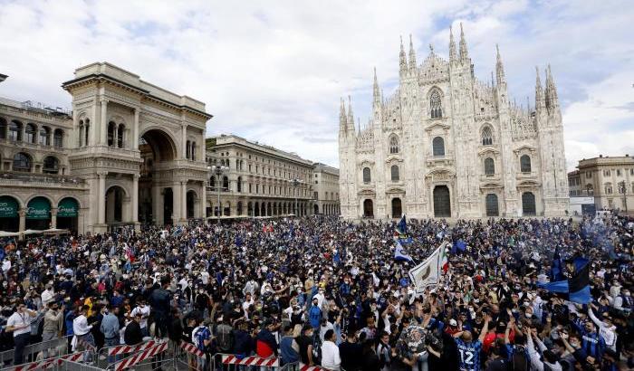 Per la festa dell'Inter scatta piano anti-Covid: tremila persone fuori da San Siro
