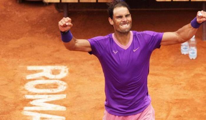 Nadal Re di Roma: in finale battuto Djokovic 7-5 1-6 6-3