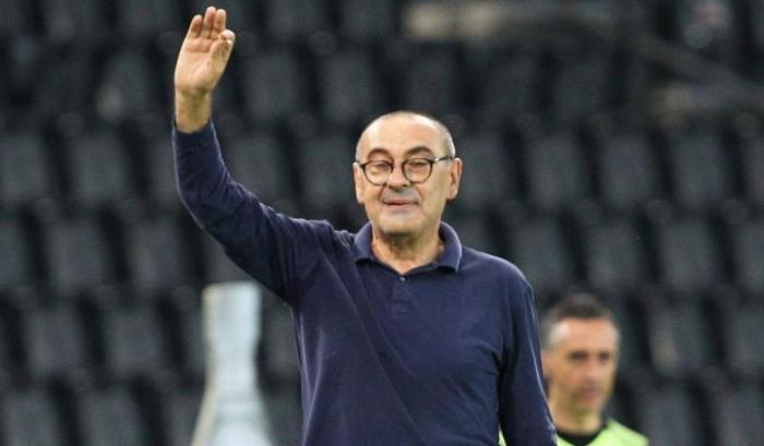 Sarri ha firmato e sarà il nuovo allenatore della Lazio, oggi l’annuncio ufficiale