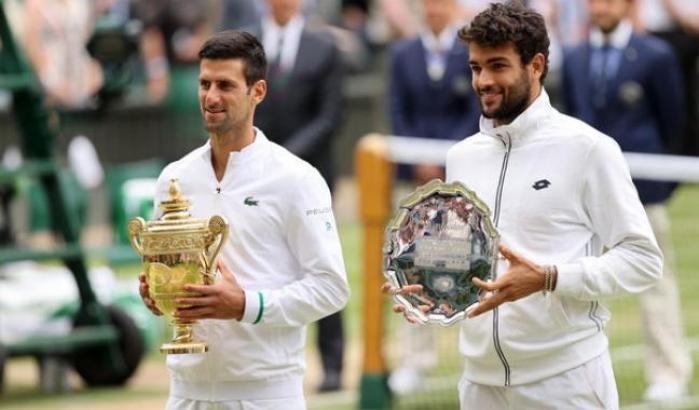 Un grande Berrettini non basta: sconfitto a Wimbledon da Djokovic in quattro set