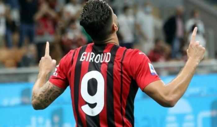 Il Milan travolge il Cagliari 4-1 con la doppietta di Giroud mentre la Roma passa facilmente per 4-0 a Salerno