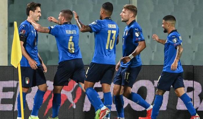 Chiesa non basta agli Azzurri: termina 1-1 la prima partita da Campioni d'Europa