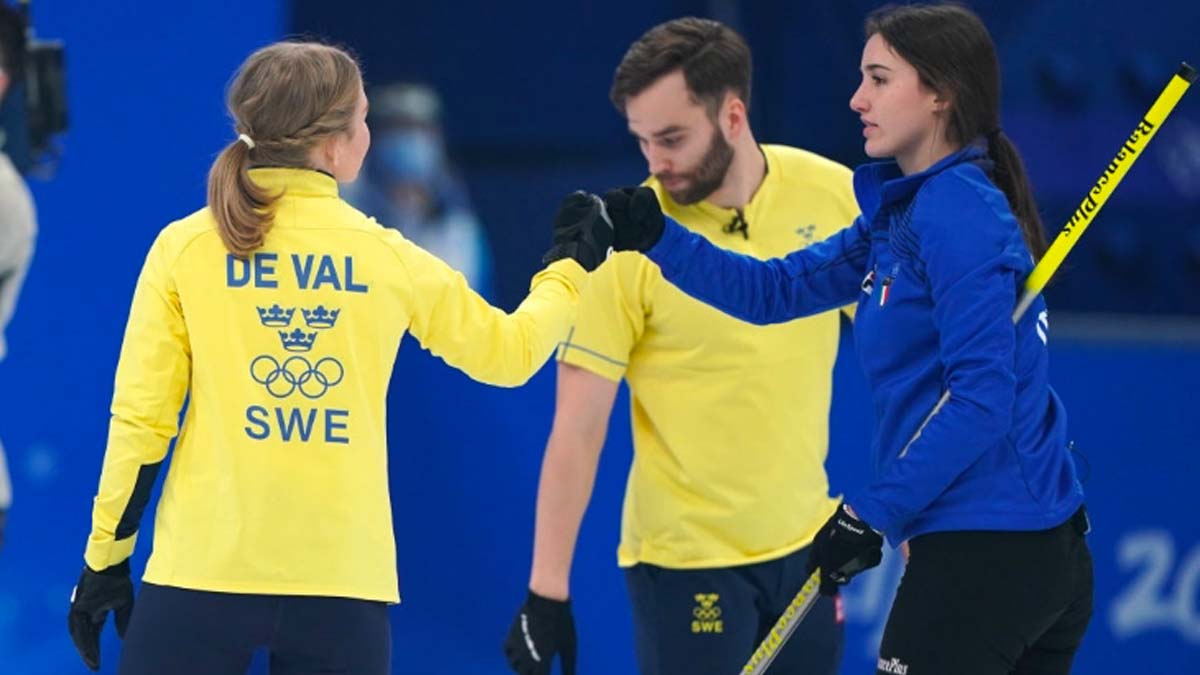 Curling, l'Italia è in finale: battuta la Svezia 8-1, è medaglia sicura.