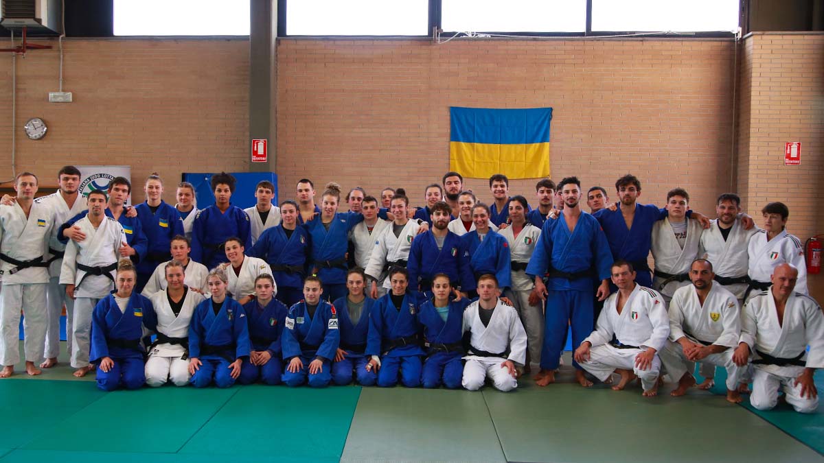 Ucraina, la nazionale di judo ospite della federazione italiana a Ostia